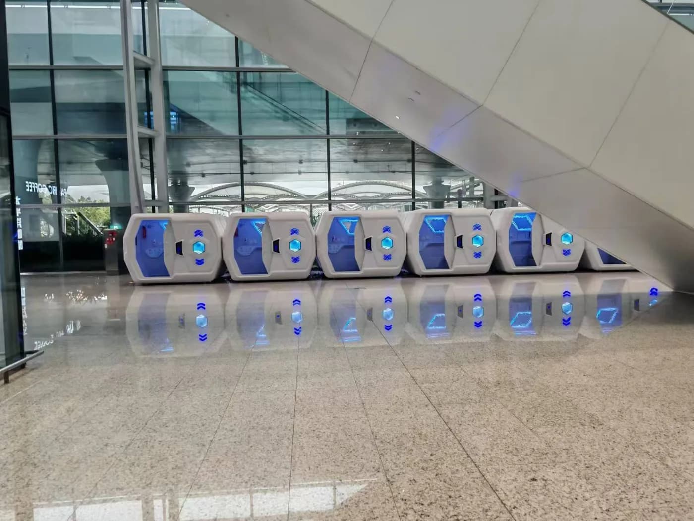 Baiyun Airport Hotel · Airports