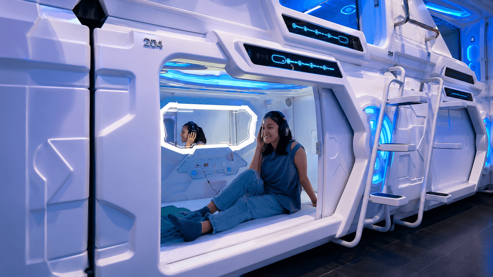 Guest using an installed GEELYE rest pod